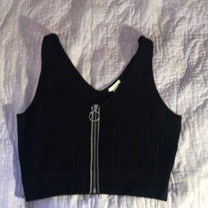 black tanktop with silver zipper